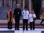 ganjar-dan-mahfud-saat-di-tugu-proklamasi.jpg