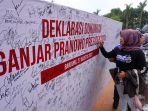 ganjar-pranowo-festival-ke-2-di-bandung_20220828_185940.jpg