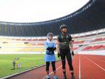 ganjar-pranowo-meninjau-stadion-jatidiri-semarang.jpg