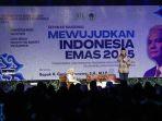 ganjar-pranowo-saat-berdialog-bersama-sejumlah-santriwati.jpg