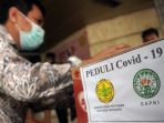 gapki-beri-bantuan-kepada-yang-terdampak-covid19_20200409_213428.jpg