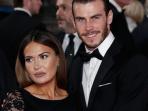 gareth-bale-and-emma-rhys-jones_20160801_173412.jpg