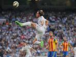 gareth-bale-terbangggg_20150611_132026.jpg