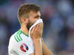 gareth-mcauley_20160626_114551.jpg