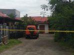 garis-polisi-terpasang-di-salah-satu-perumahan-di-wilayah-kabupaten-gowa-sulawesi.jpg