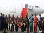 garuda-operasikan-pesawat-airbus-330-300-dan-boeing-777-300er_20160204_141136.jpg