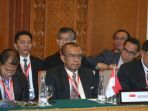 gatot-s-dewabroto-yang-bertindak-sebagai-pemimpin-sidang-pada-pertemuan-senior-offical-meeting_20170719_230647.jpg