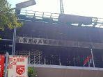Plang Kejaksaan Agung RI yag tak lagi Berbentuk