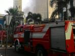 gedung-pajak-kebakaran_20150731_085445.jpg