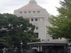 gedung-parlemen-jepang-di-nagatacho-tokyo_20151219_094414.jpg