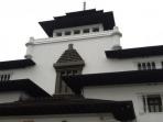 gedung-sate_20161008_215044.jpg