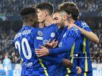 gelandang-chelsea-asal-maroko-hakim-ziyech-kedua-dari-kanan-merayakan.jpg