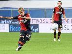 gelandang-genoa-yang-masih-berusia-18-tahun-nicolo-rovella.jpg
