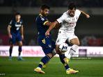 gelandang-hellas-verona-miguel-veloso-tengah.jpg