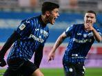 gelandang-italia-atalanta-matteo-pessina-kiri-melakukan-selebrasi-setelah-mencetak-gol.jpg
