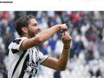 gelandang-juventus-manuel-locatelli-selebrasi.jpg