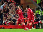 gelandang-liverpool-asal-inggris-jordan-henderson-kiri-merayakan-golnya.jpg