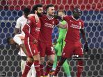 gelandang-liverpool-mesir-mohamed-salah-kiri-merayakan-dengan-mane-dan-jota.jpg