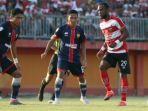 gelandang-madura-united-zah-rahan_20180905_035518.jpg