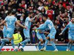 gelandang-manchester-city-aljazair-riyad-mahrez-3l-merayakan-setelah-mencetak-gol.jpg