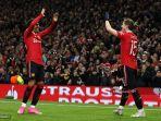 gelandang-manchester-united-austria-marcel-sabitzer-kanan-merayakan-gol-kedua-timnya.jpg