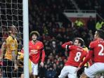 gelandang-manchester-united-juan-mata-mencetak-gol_20150204_051714.jpg