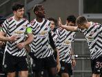 gelandang-manchester-united-prancis-paul-pogba-2ndl-melakukan-selebrasi.jpg