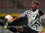 gelandang-manchester-united-prancis-paul-pogba-mengontrol-bola.jpg