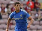 gelandang-muda-berbakat-ruben-loftus-cheek_20141211_020659.jpg