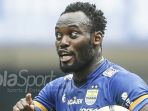 gelandang-persib-bandung-michael-essien_20180214_124023.jpg