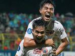 gelandang-persija-jakarta-hanif-sjahbandi-merayakan-gol.jpg