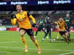 gelandang-wolves-romain-saiss-merayakan-gol-pertama-timnya-lawan-spurs.jpg