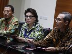 gelar-barang-bukti-ott-suap-jaksa-kejati-bengkulu_20170609_215636.jpg