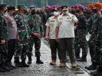 gelar-pasukan-pengetatan-ppkm-mikro_20210618_210144.jpg