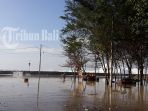 gelombang-tinggi-di-pantai-padang-galak_20180725_144442.jpg