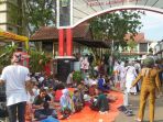 gempa-bumi-memporak-porandakan-ruman-dan-puluhan-korban-jiwa_20221122_073209.jpg