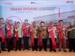 gerai-baru-auto2000-di-medan_20170417_002001.jpg