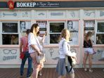 gerai-bokkep-di-gorky-park-moskwa-rusia-1_20180620_045712.jpg