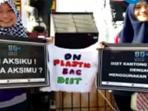 gerakan-earth-hour_20160223_114216.jpg