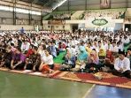gerakan-pemuda-membaca-kitab-suci-diikuti-tiga-ribu-pelajar-di-jakarta_20171125_134607.jpg