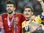 gerard-pique-iker-casillas_20160301_171925.jpg
