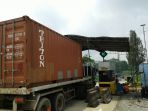 gerbang-tol-sementara-km-99-jalan-tol-purbaleunyi_20170310_165355.jpg