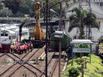 gerbong-parahyangan-bandung-anjlok_20180125_125023.jpg