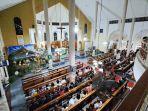 Misa Malam Natal di Gereja Santo Servatius Kampung Sawah Digelar Secara Full Offline
