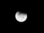 gerhana-bulan-total-super-blood-moon-di-kabupaten-bandung_20210527_023703.jpg