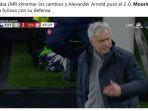 gestur-kemarahan-pelatih-tottenham-hotspur-jose-mourinho.jpg