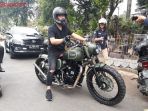 gibran-juga-langsung-tes-riding-motor-bobber-terbarunya_20180717_175902.jpg