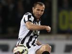 giorgio-chiellini-bekpasss_20150408_233427.jpg