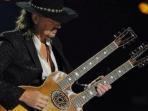 gitaris-richie-sambora_20160608_231110.jpg