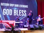 god-bless-band-legendaris-anugerah-bhakti-musik-indonesia-2020_20200313_092055.jpg